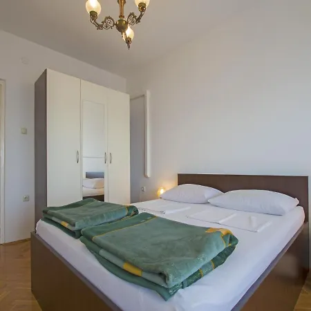 Antonio Apartment