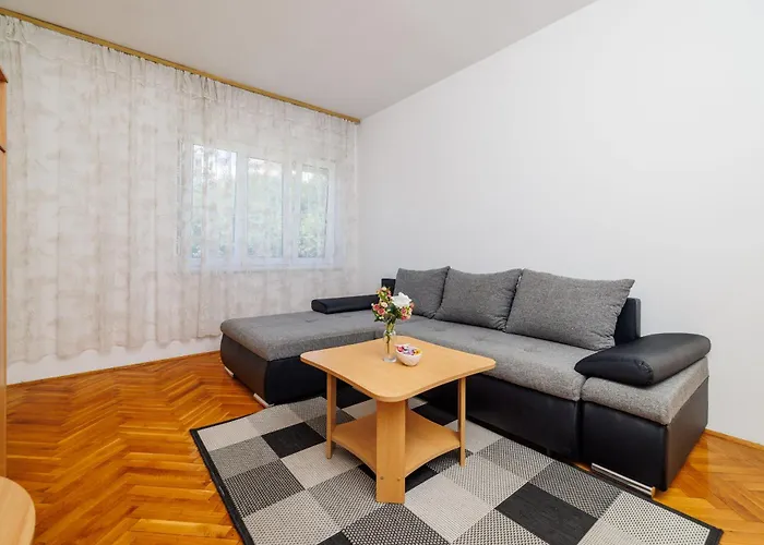 Lägenhet Antonio Crikvenica